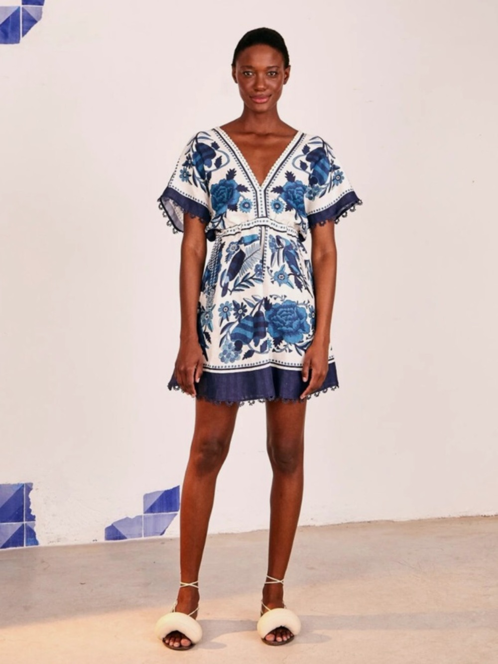FARM Rio Women's V Neck Blue Tropical Tiles Mini Dress